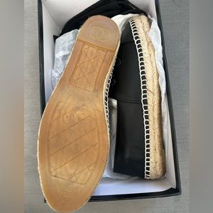 Size 39 Chanel Espadrilles. BRAND NEW never been worn.